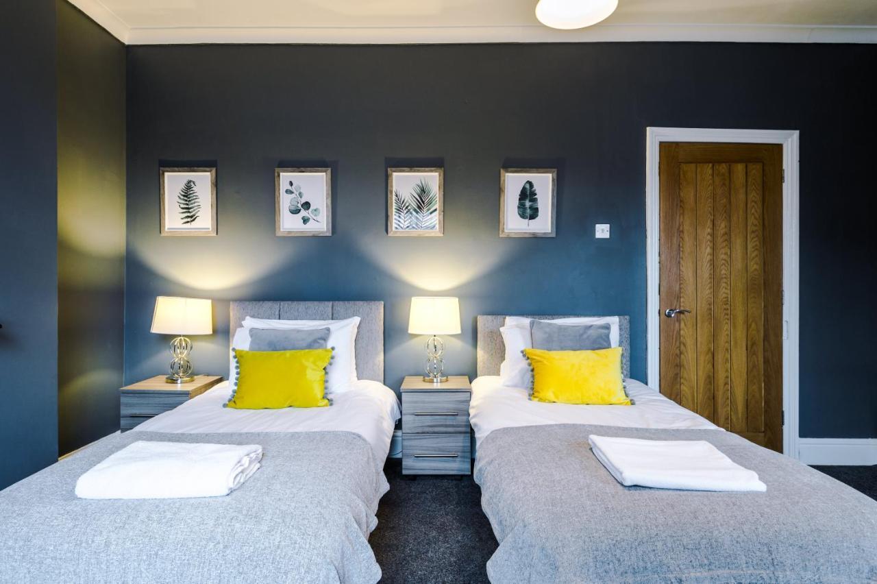 Spacious Modern - Great Location Chester
