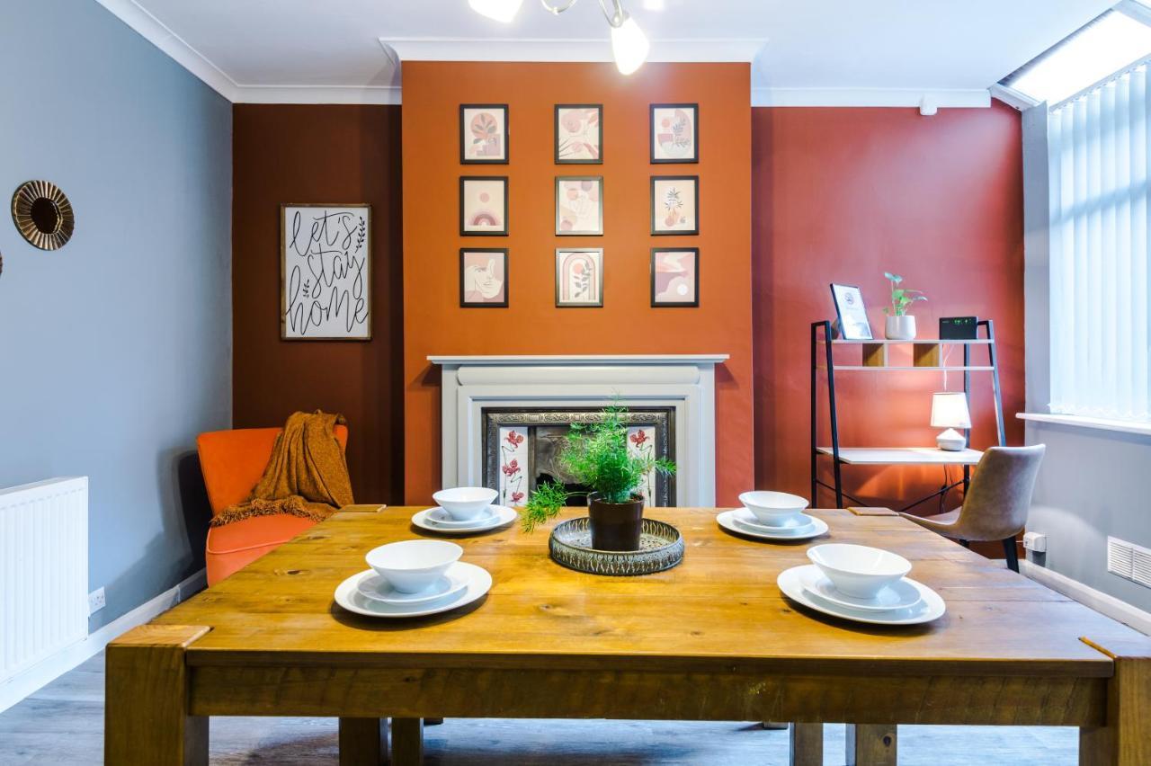 Spacious Modern - Great Location Chester