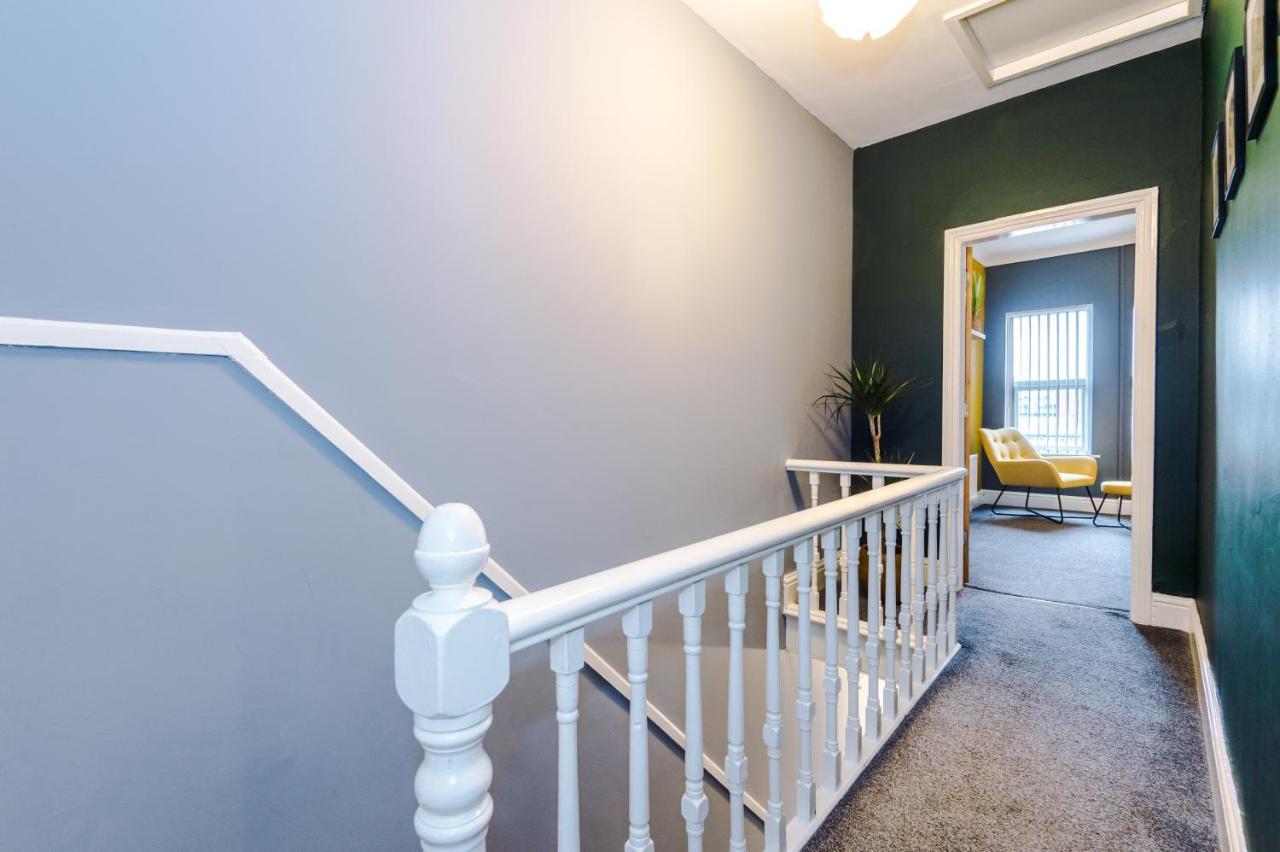 Spacious Modern - Great Location Holiday home Chester